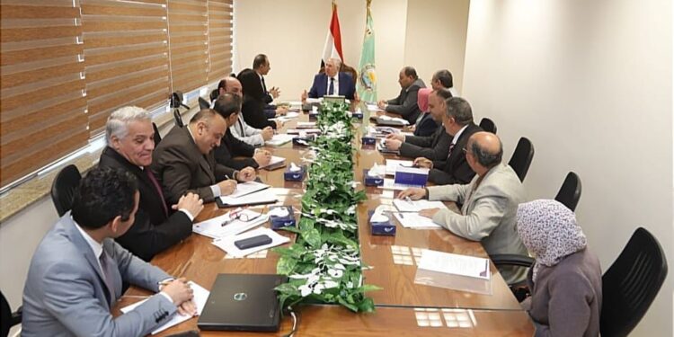 وزير الزراعة يبحث تعزيز تطبيقات برامج الابتكار والتكنولوجيا في مجال الزراعة 1 وزير الزراعة يبحث تعزيز تطبيقات برامج الابتكار والتكنولوجيا في مجال الزراعة