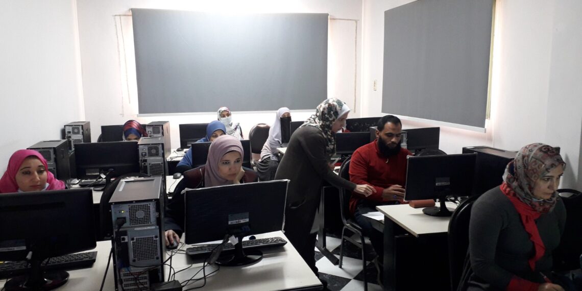 "تصميم التجارب الزرعية باستخدام برنامج Genstat أساسيات" برنامج تدريبي بالتحليل الإحصائي 1 “تصميم التجارب الزرعية باستخدام برنامج Genstat أساسيات” برنامج تدريبي بالتحليل الإحصائي