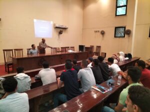 دورة تدريبية لتأهيل مطبقي مبيدات الآفات الزراعية بـ« زراعة أسيوط » 12 التدريب على استخدام المبيدات بزراعة أسيوط 1