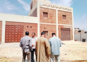 جاري استكمال أعمال تشطيب مجمع الخدمات الزراعية بمنفلوط