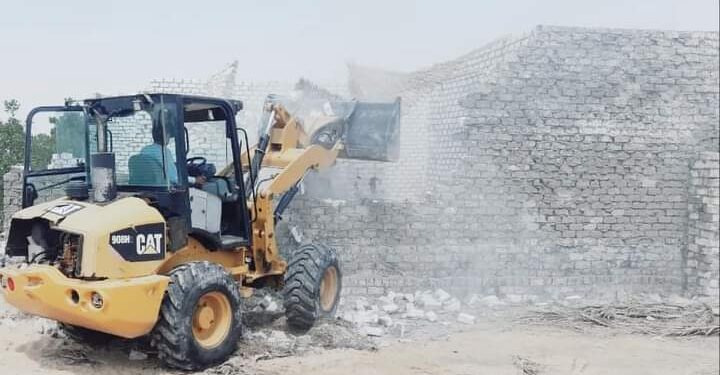 إزالة التعديات بزراعة الإسماعيلية