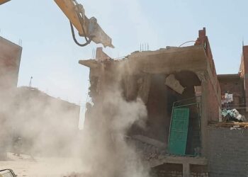 حملات إزالة مكثفة بزراعة أسيوط