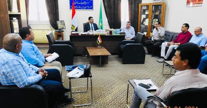 زراعة المنيا تبحث استعدادات الموسم الصيفي بالجمعيات 1 اجتماع زراعة المنيا