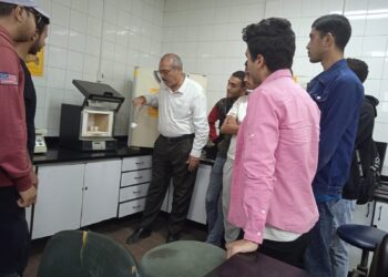 تدريب طلاب زراعة القاهرة بمعهد تكنولوجيا الأغذية