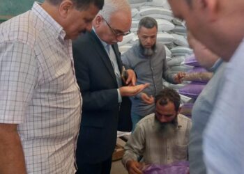 الزراعة تتابع عمليات تجهيز وتوزيع بذرة القطن موسم 2024