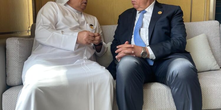 وزير الزراعة يلتقي مع نظيره الأردني ورئيس الهيئة العربية للاستثمار والإنماء الزراعي على هامش اجتماعات الرياض 1 وزير الزراعة يلتقي مع نظيره الأردني ورئيس الهيئة العربية للاستثمار والإنماء الزراعي على هامش اجتماعات الرياض