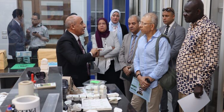وقاية النباتات يستقبل الليثي سكرتير عام الاتفاقية الدولية لوقاية النباتات لتعزيز مبادرة الصحة النباتية في أفريقيا 1 وقاية النباتات