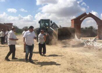 إزالة التعديات بزراعة الإسماعيلية