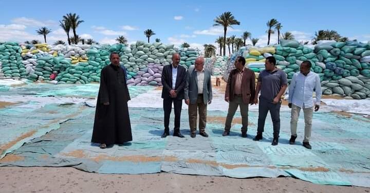 وكيل "زراعة الفيوم" يتفقد الإدارة الزراعية بأبشواي 1 وكيل "زراعة الفيوم" يتفقد الإدارة الزراعية بأبشواي