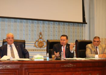 زراعة النواب تطالب بدعم جهاز تحسين الأراضي وحسم ملف العمالة بوزارة الزراعة