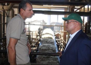 وكيل زراعة الفيوم يتفقد مصنع السكر