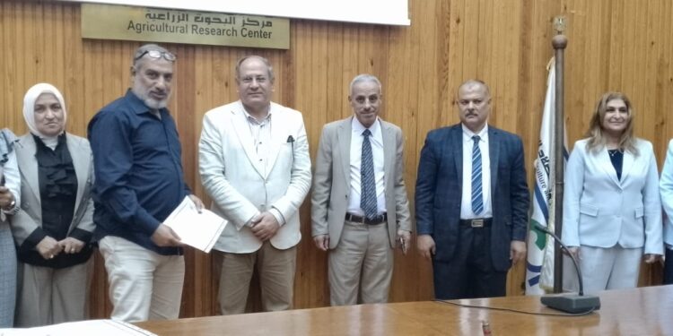 أكاديمية التدريب والتنمية البشرية تطلق فعاليات دورة “مهارات التواصل الفعال”