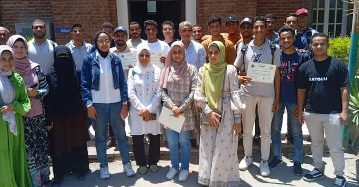 ختام دورة مطبقي المبيدات بزراعة ببني سويف 1 ختام دورة مطبقي المبيدات بزراعة بني سويف