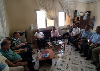 اجتماع رئيس الإدارة المركزية لمكافحة الآفات ومهندسي منطقة القناة