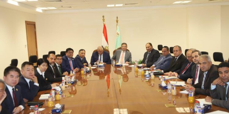 وزير الزراعة: مصر ترحب بالتعاون مع الصين في مجال البحث العلمي