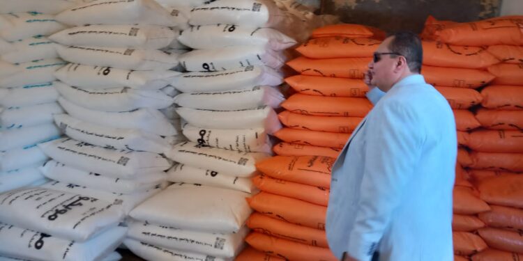 رئيس استصلاح الأراضي يتابع منظومة الأسمدة والمحاصيل الاستراتيجية و في الدقهلية وكفر الشيخ والبحيرة 1 رئيس استصلاح الأراضي يتابع صرف الأسمدة