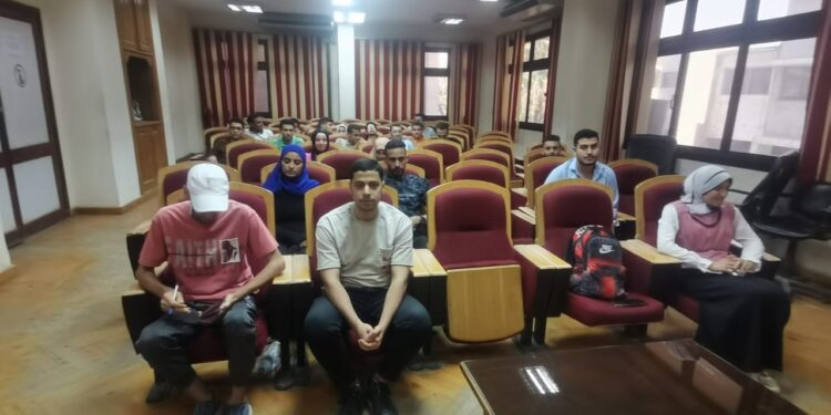 تكنولوجيا الأغذية يواصل تدريب شباب الخريجين والطلاب على سوق العمل فى مجال التصنيع الغذائى 1 تكنولوجيا الأغذية