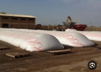 الصوامع الافقية أحد الحلول مع الأجولة البلاستيكية الحديثة لتخزين الحبوب