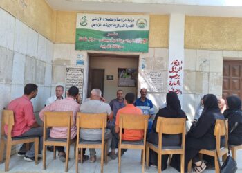 ندوة إرشادية عن دودة الحشد الخريفية بزراعة الغربية