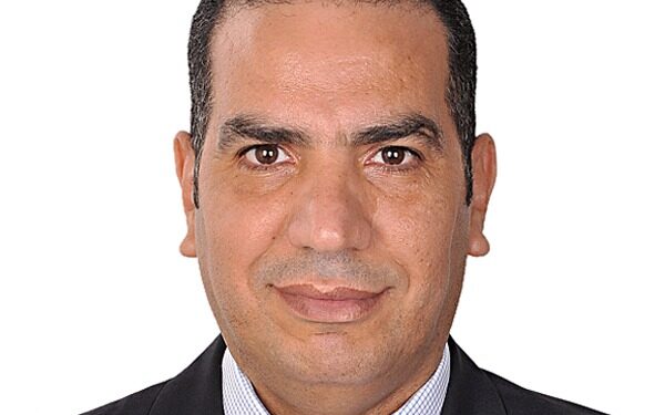 رئيس البحوث الزراعية يهنئ "نجم" لحصوله على جائزة الرواد من أكاديمية البحث العلمي 1 رئيس البحوث الزراعية يهنئ “نجم” لحصوله على جائزة الرواد من أكاديمية البحث العلمي