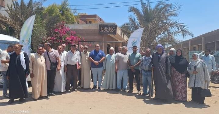 المهندس حسين طلعت : نفذنا 3 ندوات إرشادية لمحصول القطن والتصدي لحرق «قش الأرز».. و مبادرة « إزرع» بزراعة ديرب نجم 1 المهندس حسين طلعت: مبادرة «إزرع» عقدت ندوة إرشادية بشوبك إكراش بزراعة الشرقية