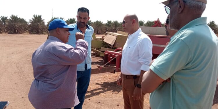 المدير التنفيذى لهيئة التعمير والتنمية الزراعية يتابع المشروعات بأسوان