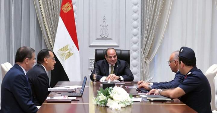 الرئيس «السيسي » يوجه بتوفير الاحتياجات اللازمة للقطاع الزراعي 1 "السيسي" يبحث بتوفير الاحتياجات اللازمة للقطاع الزراعي