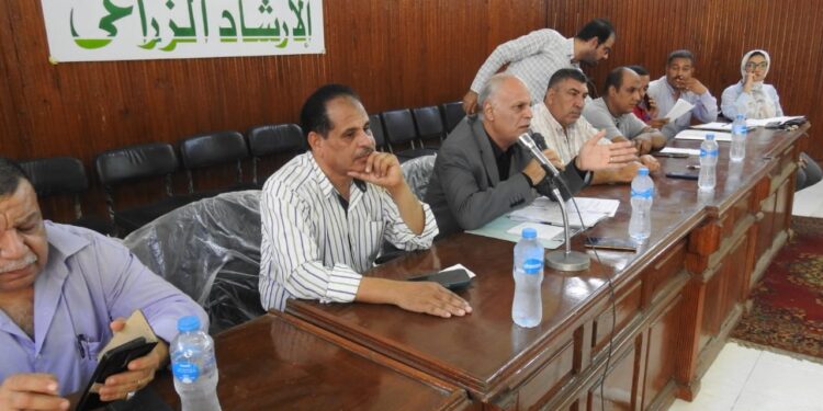 5 توصيات لاجتماع مديري الإدار ات الزراعية بـ «زراعة المنيا» 1 «زراعة المنيا» تعقد اجتماع مديري الإدار ات الزراعية