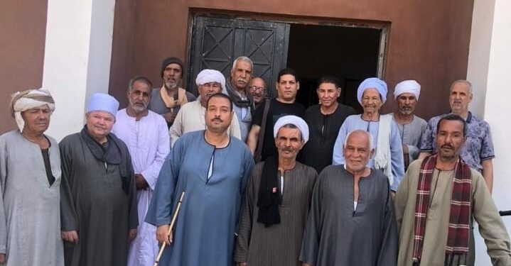 «زراعة قنا» تنفذ ندوة إرشادية لمحصولى «الذرة الشامية والذرة الرفيعة» 1 «زراعة قنا» تنفذ ندوة إرشادية لمحصولى «الذرة الشامية والذرة الرفيعة»
