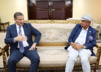 وزير الزراعة يبحث مع مجموعة الحكير تعزيز الاستثمارات الزراعية السعودية في مصر