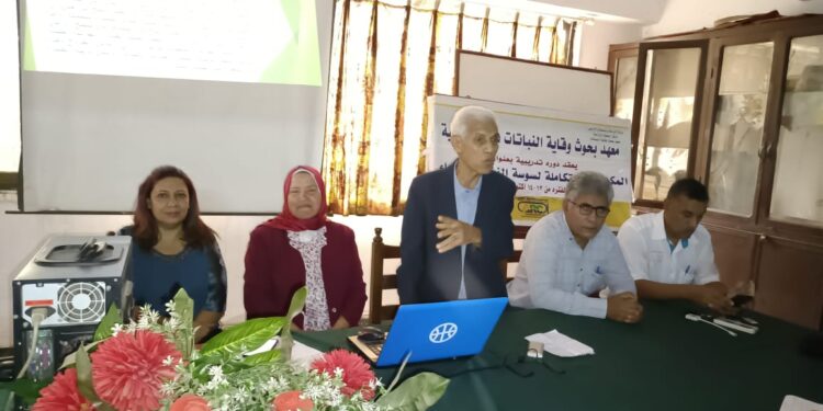 «زراعة الشرقية» تعقد دورة تدريبية عن مكافحة سوسة النخيل 1 زراعة الشرقية