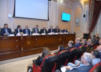 وزير الزراعة: لجنة للبت في طلبات التصالح في مخالفات البناء خلال 30 يوما 6 وزير الزراعة: لجنة للبت في طلبات التصالح في مخالفات البناء خلال 30 يوما