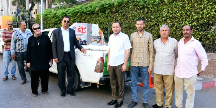«الزراعة» تواصل إطلاق منافذها المتنقلة بالمحافظات لطرح منتجاتها للمواطنين بأسعار مخفضة 1 الزراعة تطلق منافذها المتنقلة