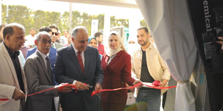 نيابة عن وزير الزراعة.. "عزوز" يفتتح النسخة السادسة من معرض "أجري بلازا" 1 جانب من افتتاح معرض "أجري بلازا"