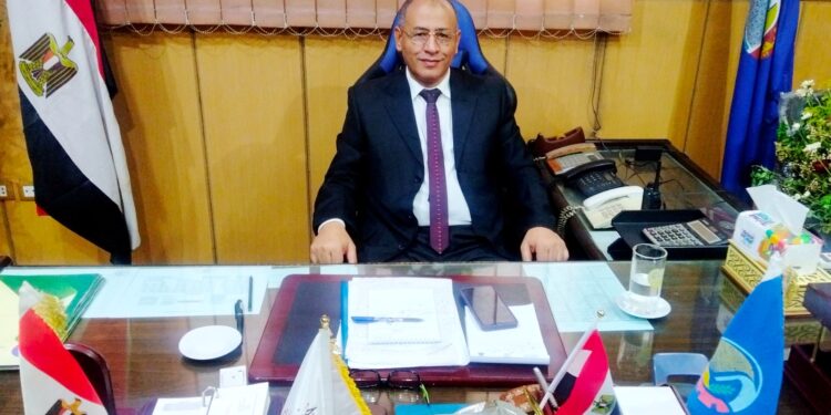 «زراعة البحيرة» لـ«مديري الإدارات الزراعية» : الإنتهاء من تطهير المساقى والمصارف قبل موسم الشتاء  1 زراعة البحيرة
