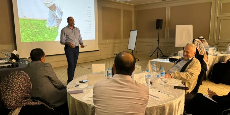 مصر تستضيف حلقة العمل الإقليمية لـ «تطبيق أفضل الممارسات الإعلامية لمكافحة الجراد الصحراوي» بالتعاون مع الفاو 1 مكافحة الجراد