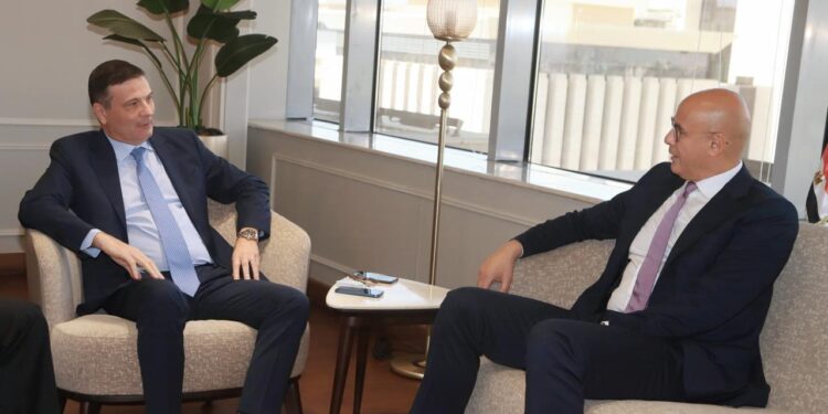 وزير الزراعة يبحث مع مسئولي شركة بيبسيكو العالمية زيادة حجم استثماراتها في مصر 1 بيبسيكو