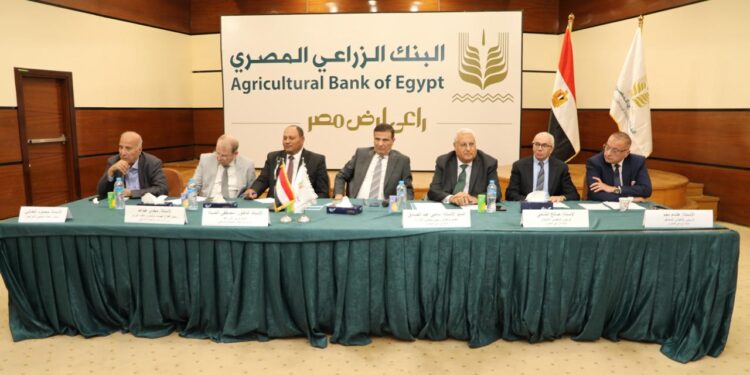 الزراعة تواصل تجديد تراخيص المزارع المتوقفة وزيادة تشغيل "القائمة" بفائدة ميسرة 5% متناقصة 1 الزراعة تواصل تجديد تراخيص المزارع المتوقفة وزيادة تشغيل “القائمة” بفائدة ميسرة 5% متناقصة