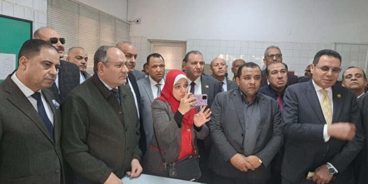 زيارة تفقدية لرئيس البحوث الزراعية لمحطة بحوث سخا بكفر الشيخ 1 البحوث الزراعية