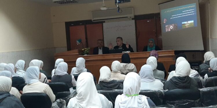 «وقاية النباتات» بسخا يستقبل طالبات الثانوية الصناعية للبنات 1 «وقاية النباتات» بسخا يستقبل طالبات الثانوية الصناعية للبنات