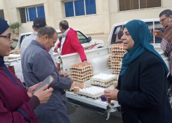 “الزراعة” تواصل قوافل المنافذ المتحركة في المحافظات