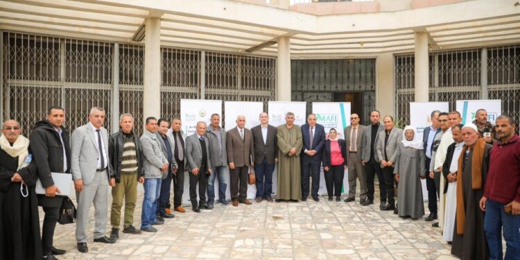 «البنك الزراعي» و «مافي» يبحثان مع مزارعي «النوبارية والنطرون» التوسع في الزراعة التعاقدية لمحاصيل التصدير 1 الزراعة التعاقدية