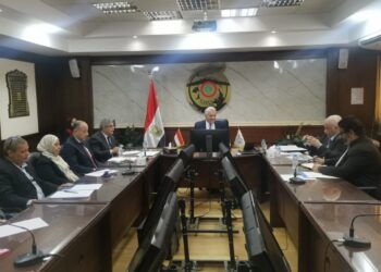 هيئة الخدمات البيطرية تستقبل وفدا من قيادات المجلس الصحي لبحث التعاون المشترك