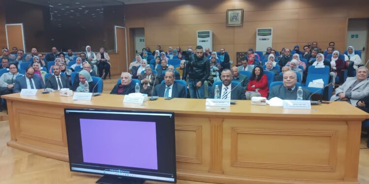 ورشة عمل البصمة الكربونية يوصي بإنشاء مركز للبصمة البيئية بمركز البحوث الزراعية 1 البصمة الكربونية