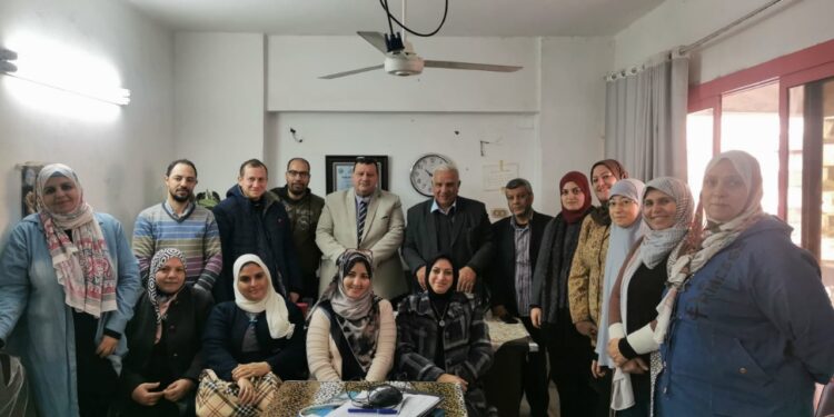 «الاقتصاد الزراعي»: 8 توصيات لورشة «تصنيع أوراق نبات البردي» بزراعة الشرقية 1 الاقتصاد الزراعي