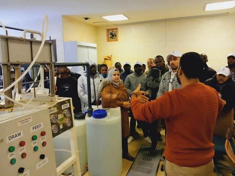 وزير الري يتابع موقف الأنشطة والبرامج التدريبية التي ينظمها “مركز التدريب الإقليمى للمياه والتكيف المناخي”