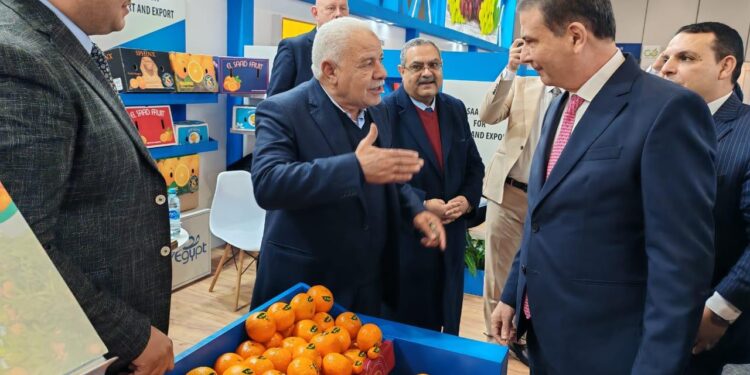 وزير الزراعة يشهد افتتاح معرض برلين الدولى "فروت لوجستيكا ٢٠٢٥" 1 وزير الزراعة