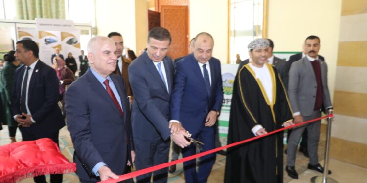 نيابة عن رئيس الوزراء، وزير الزراعة يفتتح المؤتمر الدولي السنوي الواحد والثلاثون للأسمدة