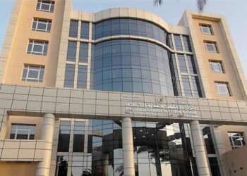 وفد من الغرفة الإسبانية يزور المركز الإقليمي للأغذية والأعلاف