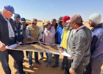 بحوث الصحراء يواصل جهوده في حصر وتصنيف الأراضي الصحراوية بمنطقة توماس وعافية في توشكى